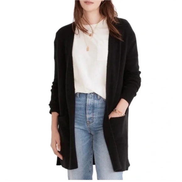 Madewell Sweaters - 🎉 HP!! 🎉 Madewell Kent Cardigan Sweater in Black Coziest Yarn 🍂